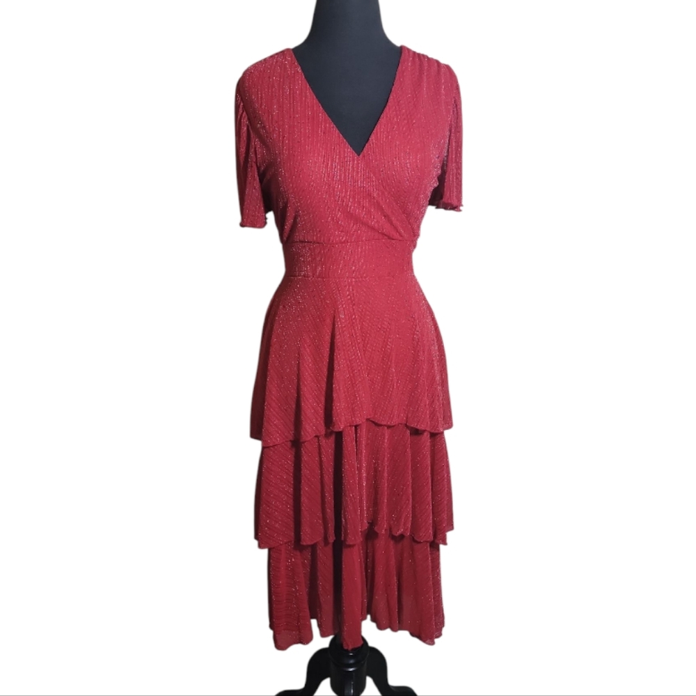 Ember red silver stripe v neck tiered ruffle short sleeeve dress size small